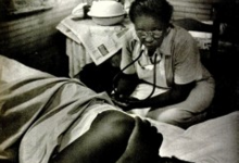 Image of a nurse midwife